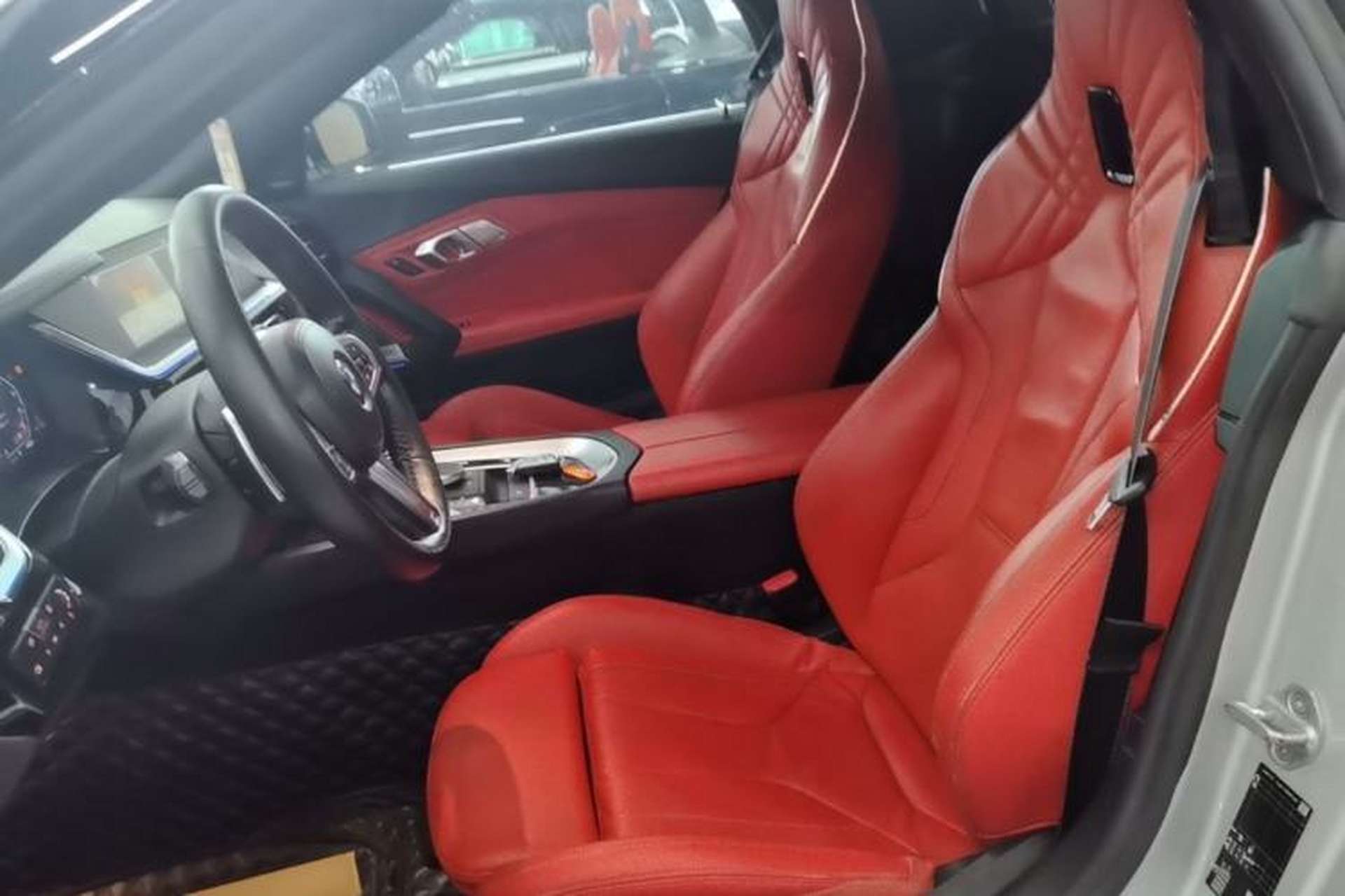 Used BMW Z4 2019 sDrive 25i M Sport Package Left Front Seat