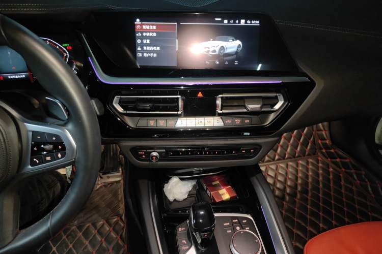 Used BMW Z4 2019 sDrive 25i M Sport Package Audio And AC Panel