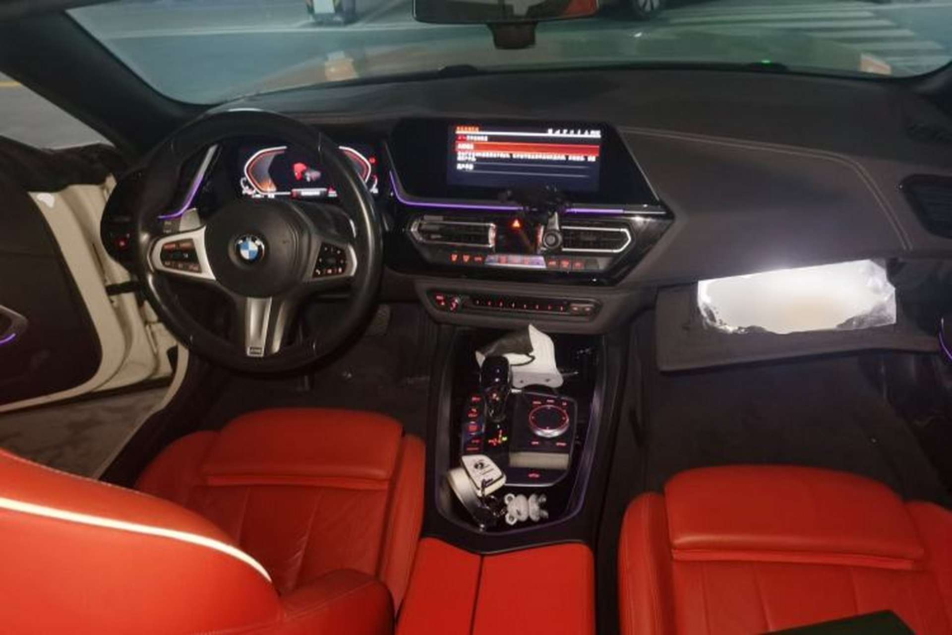 Used BMW Z4 2019 sDrive 25i M Sport Package Center Console