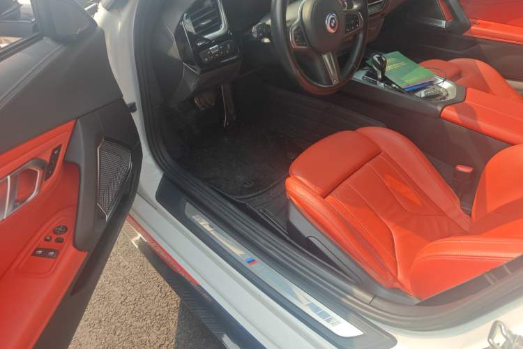 Used BMW Z4 2019 sDrive 25i M Sport Night Edition package Driver Seat