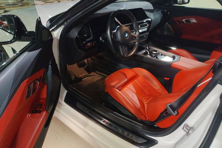 Used BMW Z4 2019 sDrive 25i M Sport Night Edition package Driver Seat