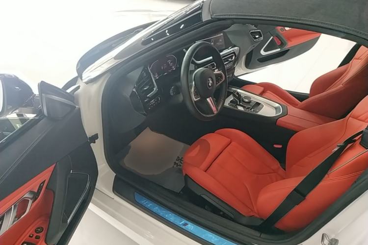 Used BMW Z4 2019 sDrive 25i M Sport Night Edition package Driver Seat