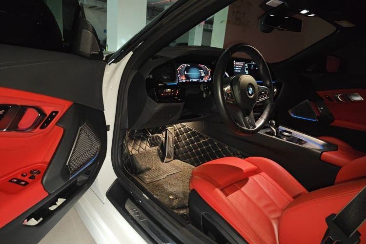 Used BMW Z4 2019 sDrive 25i M Sport Night Edition package Driver Seat