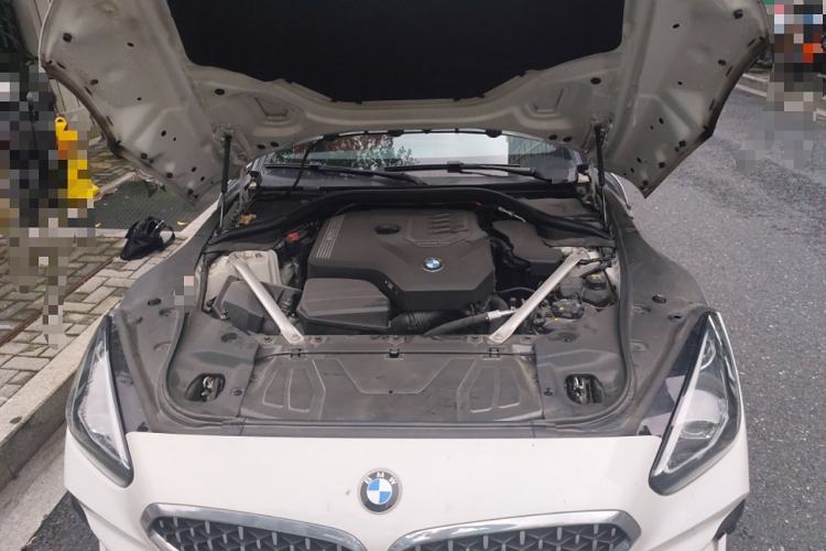 Used BMW Z4 2019 sDrive 25i M Sport Package Engine Bay