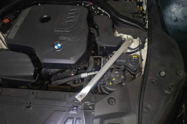 Used BMW Z4 2019 sDrive 25i M Sport Package Engine Bay Left