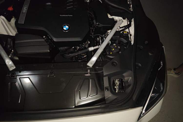 Used BMW Z4 2019 sDrive 25i M Sport Night Edition package Engine Bay Left