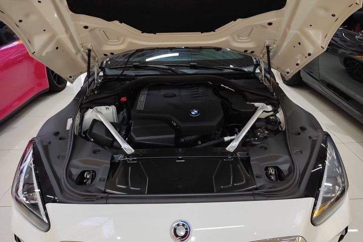 Used BMW Z4 2019 sDrive 25i M Sport Package Engine Bay