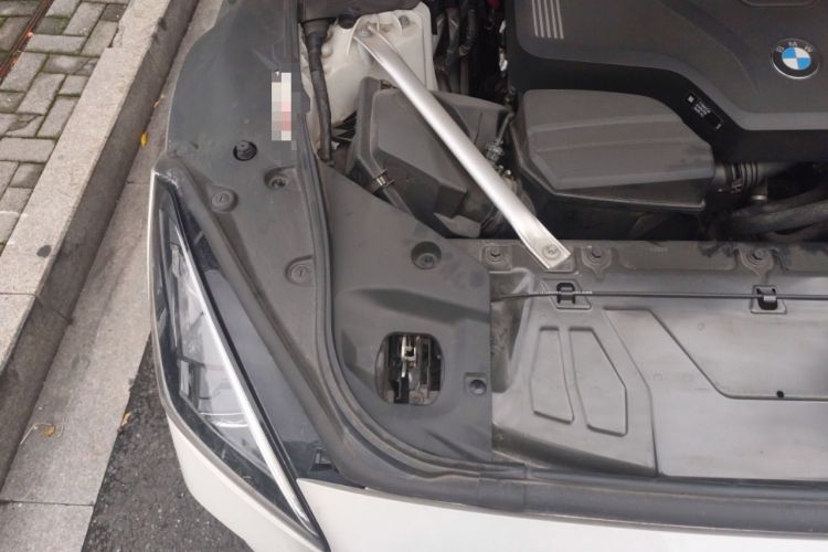 Used BMW Z4 2019 sDrive 25i M Sport Package Engine Bay Right