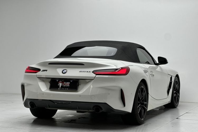 Used BMW Z4 2019 sDrive 25i M Sport Night Edition package Exterior 2