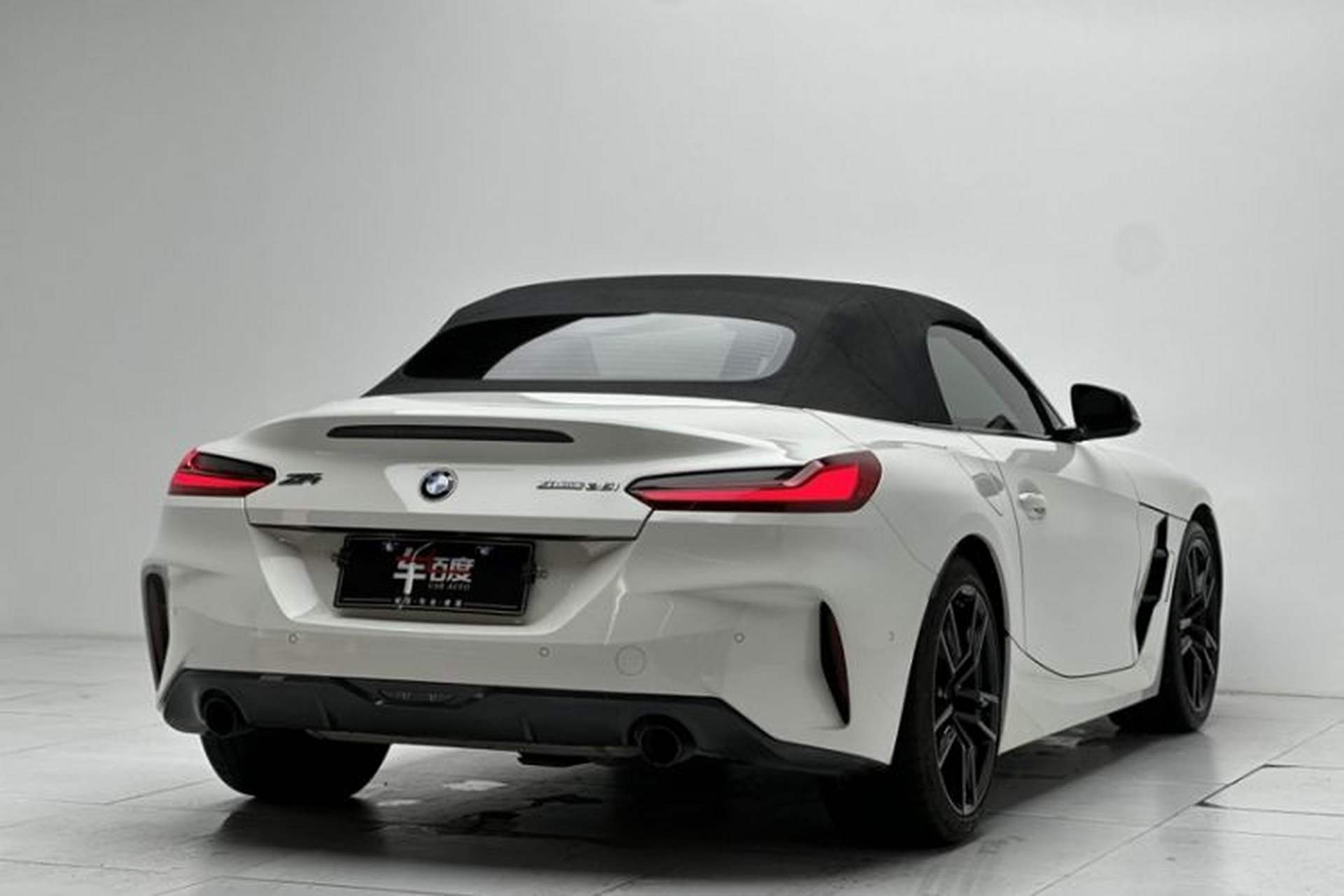 Used BMW Z4 2019 sDrive 25i M Sport Night Edition package Exterior 2