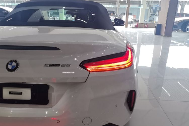 Used BMW Z4 2019 sDrive 25i M Sport Package Exterior 3