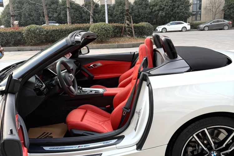 Used BMW Z4 2019 sDrive 25i M Sport Package Exterior 4
