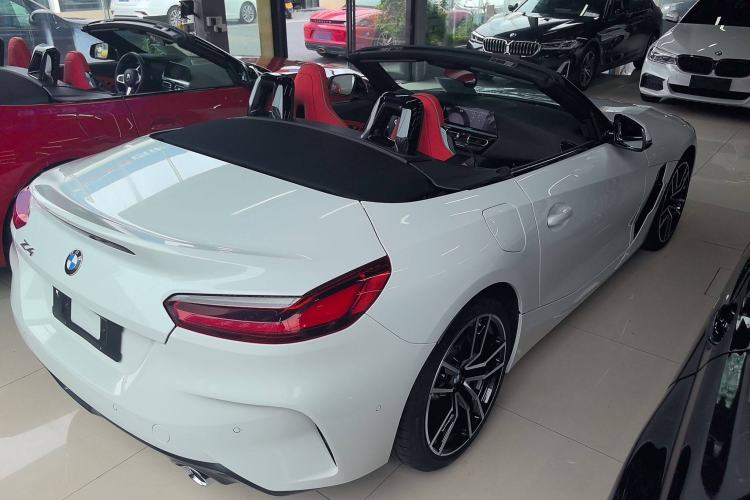 Used BMW Z4 2019 sDrive 25i M Sport Package Exterior 4
