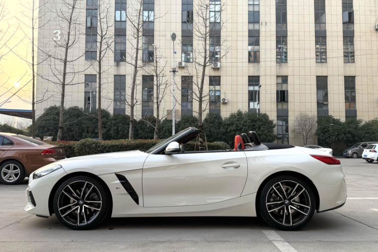 Used BMW Z4 2019 sDrive 25i M Sport Package Exterior 6