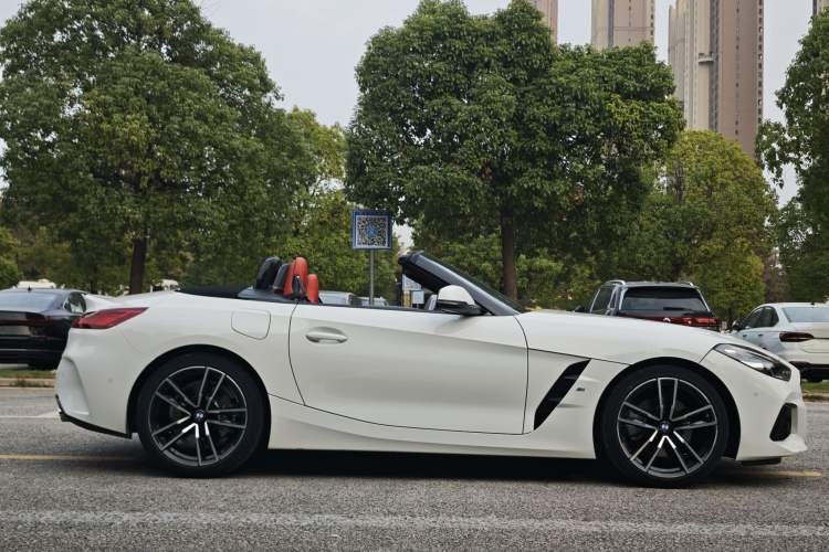 Used BMW Z4 2019 sDrive 25i M Sport Package Exterior 7