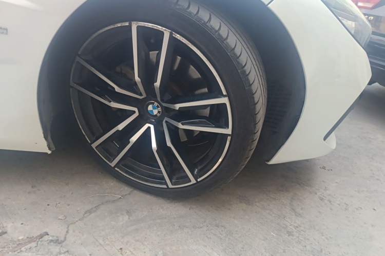 Used BMW Z4 2019 sDrive 25i M Sport Package Exterior 7