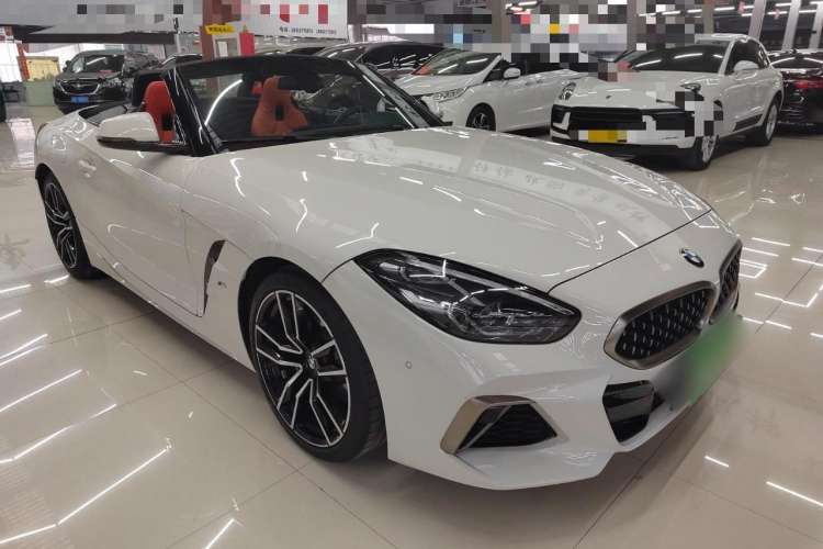 Used BMW Z4 2019 sDrive 25i M Sport Package Front Right 45 Deg