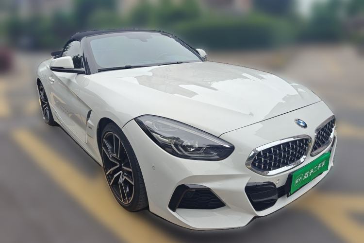 Used BMW Z4 2019 sDrive 25i M Sport Package Front Right 45 Deg