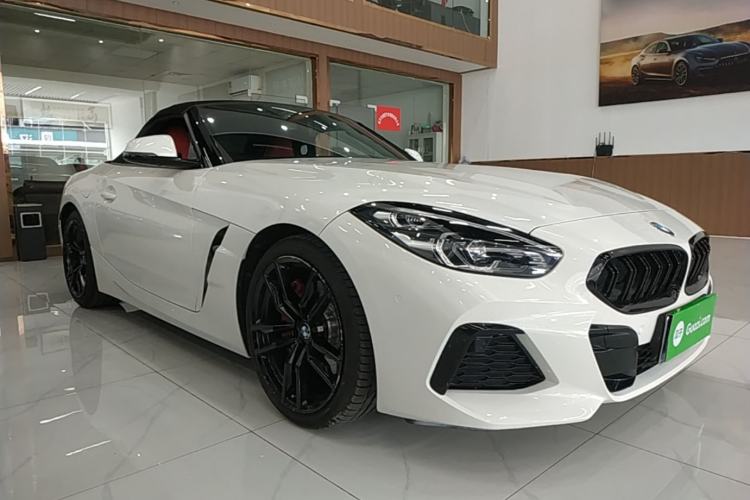 Used BMW Z4 2019 sDrive 25i M Sport Package Front Right 45 Deg