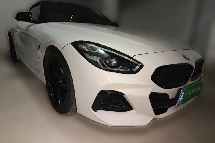 Used BMW Z4 2019 sDrive 25i M Sport Night Edition package Front Right 45 Deg