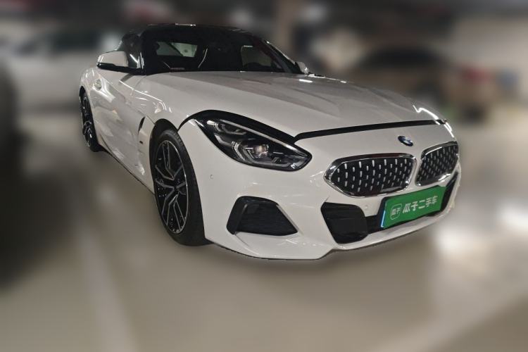 Used BMW Z4 2019 sDrive 25i M Sport Package Front Right 45 Deg