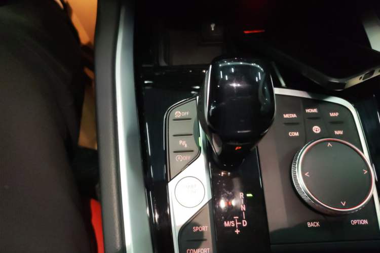 Used BMW Z4 2019 sDrive 25i M Sport Package Gear Lever