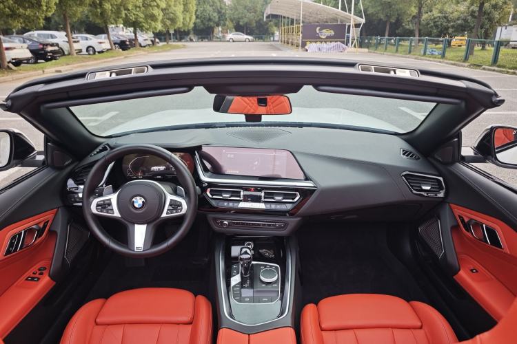 Used BMW Z4 2019 sDrive 25i M Sport Package Interior 1