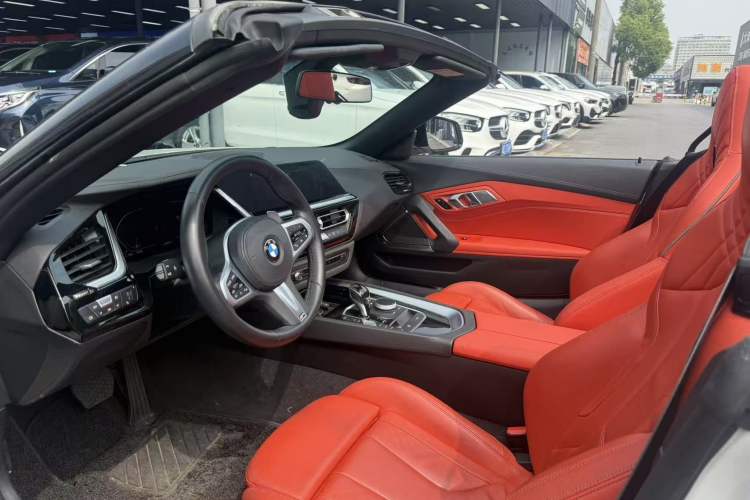 Used BMW Z4 2019 sDrive 25i M Sport Package Interior 1