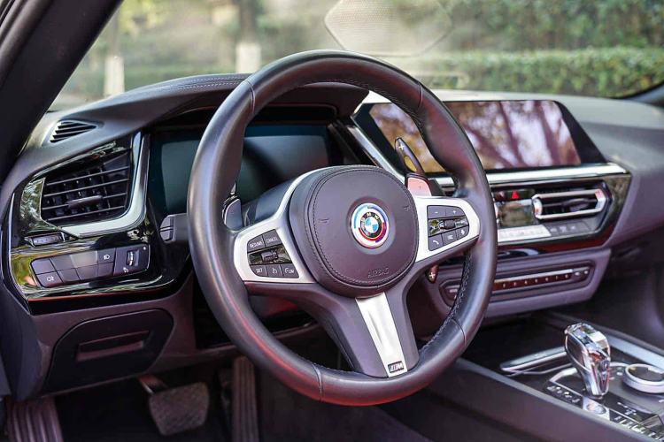Used BMW Z4 2019 sDrive 25i M Sport Package Interior 2