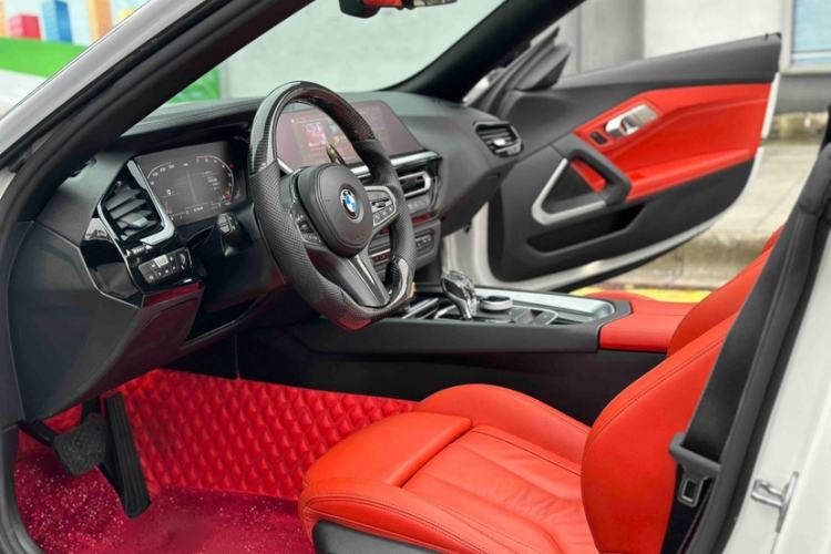 Used BMW Z4 2019 sDrive 25i M Sport Package Interior 3