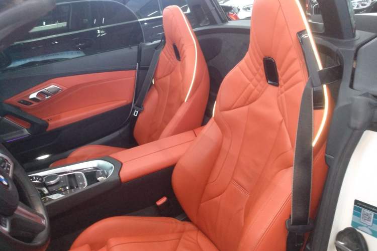 Used BMW Z4 2019 sDrive 25i M Sport Package Interior 4