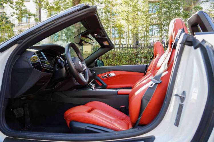Used BMW Z4 2019 sDrive 25i M Sport Package Interior 8