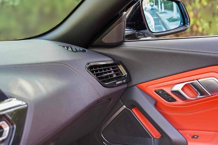 Used BMW Z4 2019 sDrive 25i M Sport Package Interior 9