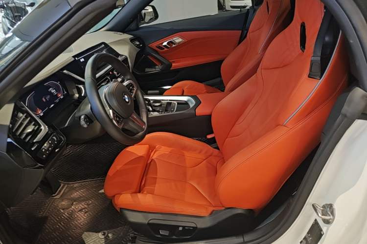 Used BMW Z4 2019 sDrive 25i M Sport Package Left Front Seat