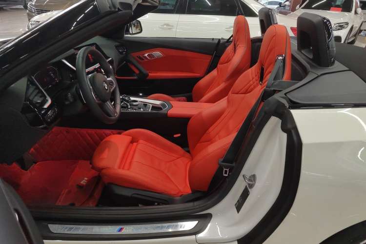 Used BMW Z4 2019 sDrive 25i M Sport Package Left Front Seat
