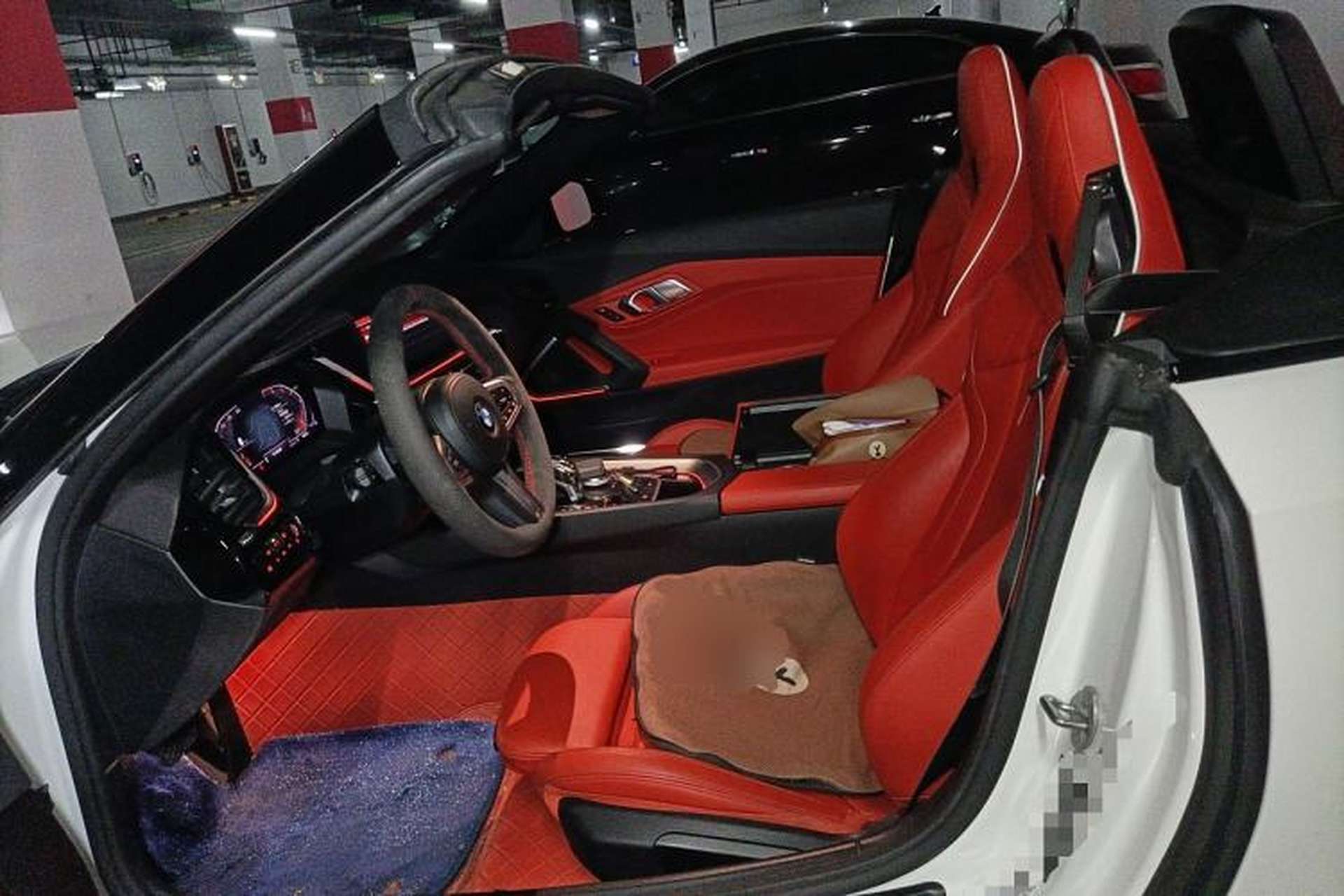 Used BMW Z4 2019 sDrive 25i M Sport Package Left Rear Seat