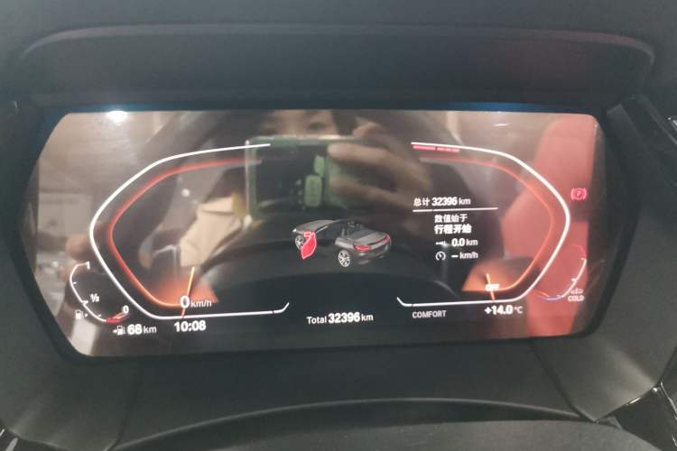 Used BMW Z4 2019 sDrive 25i M Sport Package Odometer Close Up