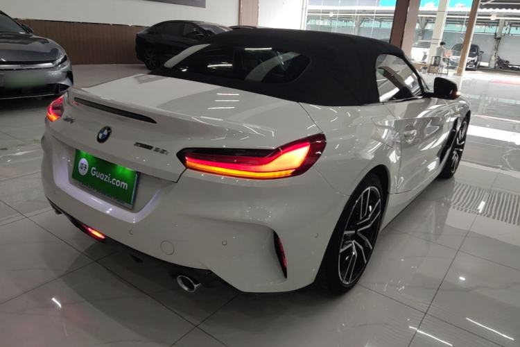 Used BMW Z4 2019 sDrive 25i M Sport Package Rear Right 45 Deg