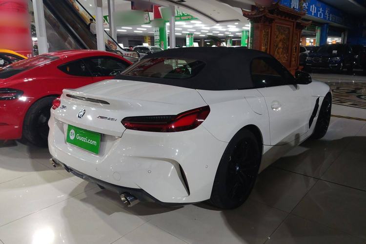Used BMW Z4 2019 sDrive 25i M Sport Night Edition package Rear Right 45 Deg