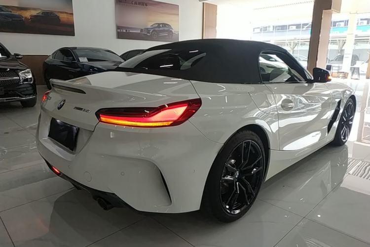 Used BMW Z4 2019 sDrive 25i M Sport Night Edition package Rear Right 45 Deg