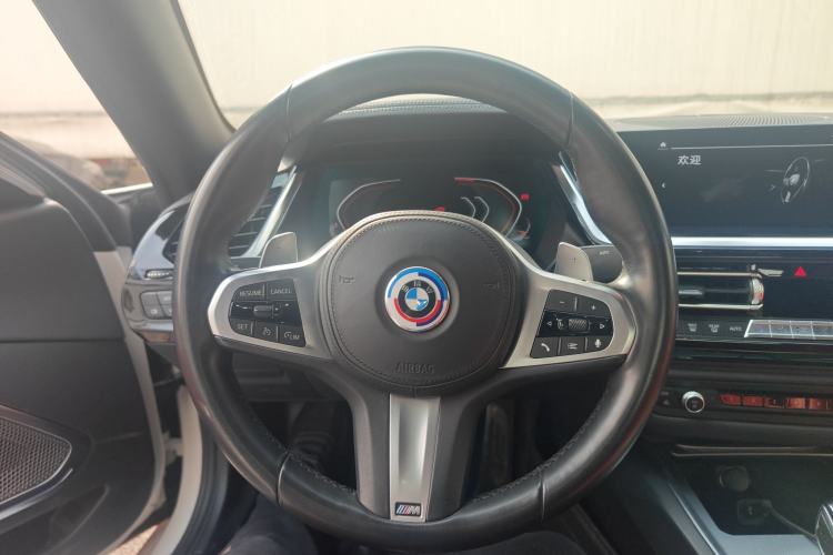 Used BMW Z4 2019 sDrive 25i M Sport Night Edition package Steering Wheel