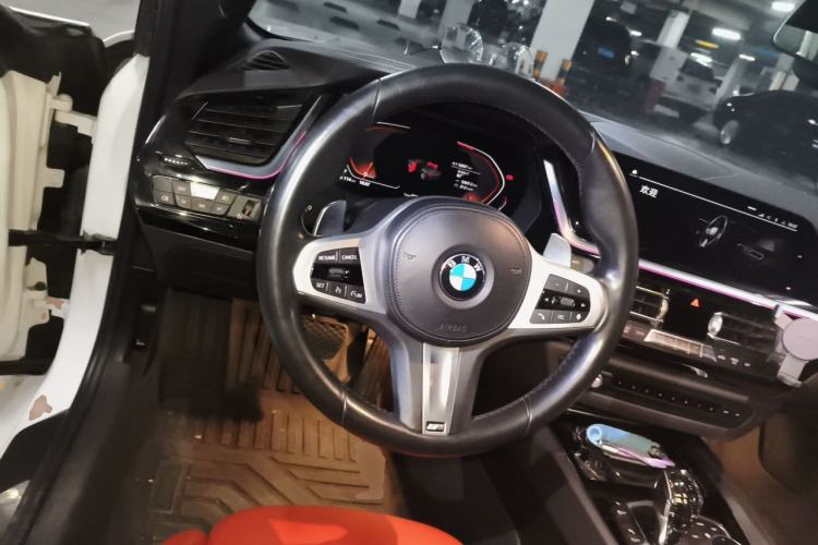 Used BMW Z4 2019 sDrive 25i M Sport Package Steering Wheel