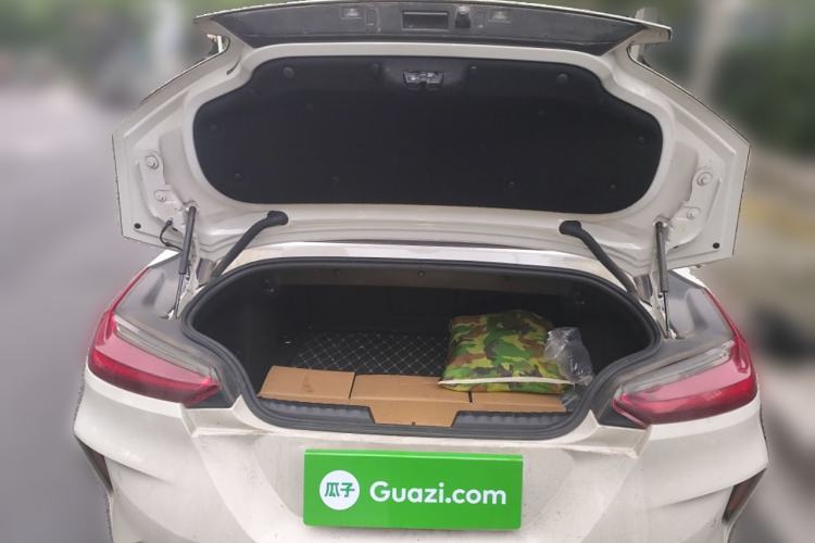Used BMW Z4 2019 sDrive 25i M Sport Package Trunk