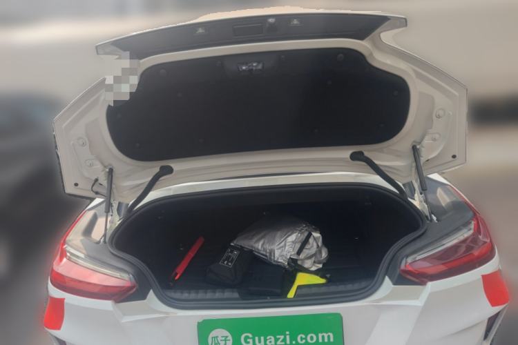 Used BMW Z4 2019 sDrive 25i M Sport Night Edition package Trunk