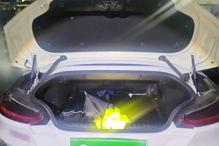 Used BMW Z4 2019 sDrive 25i M Sport Package Trunk