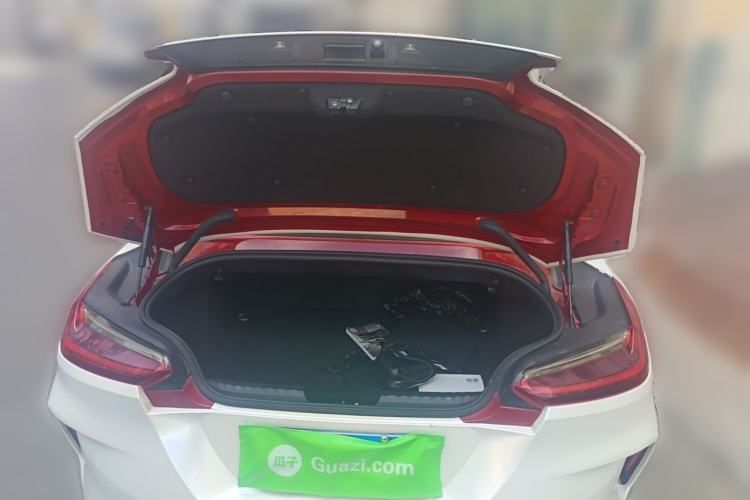 Used BMW Z4 2019 sDrive 25i M Sport Package Trunk