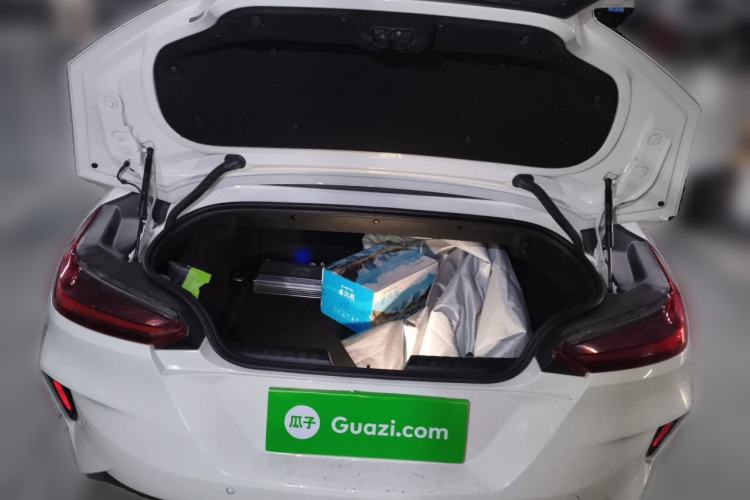 Used BMW Z4 2019 sDrive 25i M Sport Package Trunk