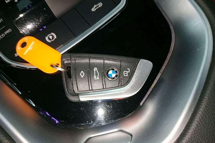Used BMW Z4 2019 sDrive 25i M Sport Package Vehicle Key