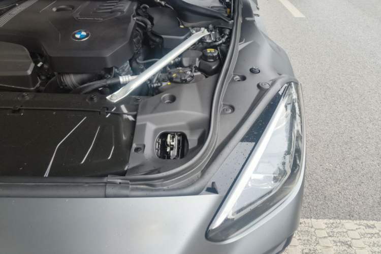 Used BMW Z4 2020 sDrive 25i Silver Frost Limited Edition Engine Bay Left