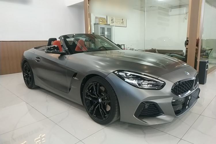 Used BMW Z4 2020 sDrive 25i Silver Frost Limited Edition Front Right 45 Deg